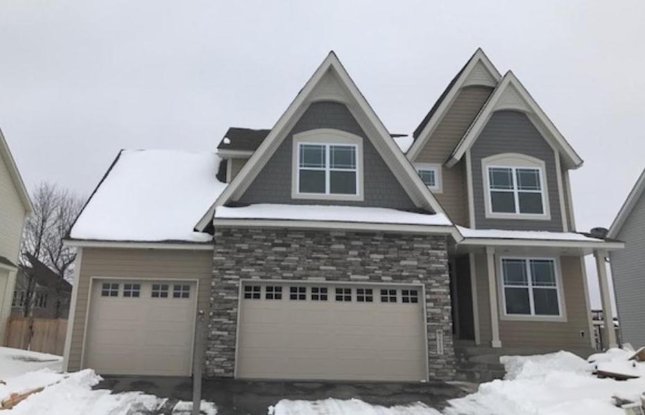 TPC Golf Community Blaine, Mn Katie Kurtz Adorned Homes